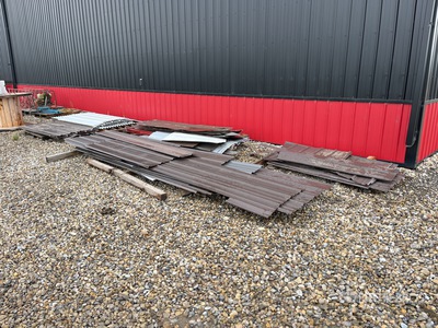 Quantity of Assorted Sizes Tin