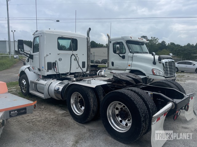 CAMIóN 2016 PETERBILT