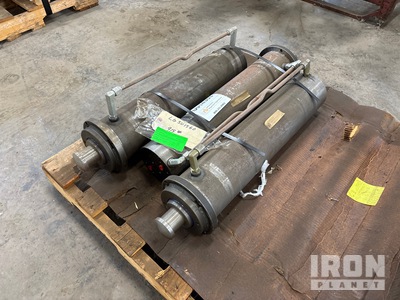 Quantity of (3) Manitex 5x15 Hydraulic Cylinder Hydraulic Parts (Unused)
