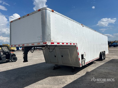 2011 Diamond 37 ft Tri/A Gooseneck Enclosed Trailer