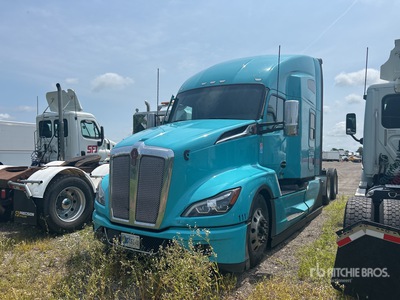 2024 Kenworth T680 6x4 تراكتور شاحنة كابينة النوم (ثنائية المحور)