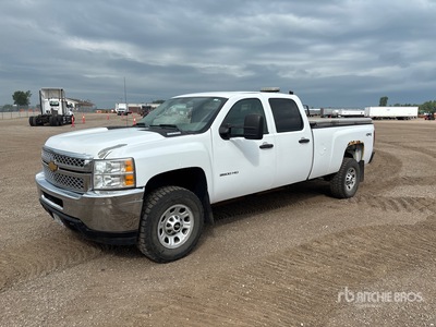 2012 Chevrolet Silverado 3500HD 4x4 Crew Cab Pickup