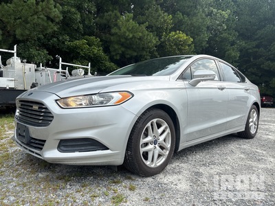 2015 Ford Fusion SE Auto