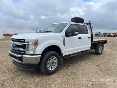 2022 Ford F-350 XLT 4x4 Crew Cab Pritsche-Lkw
