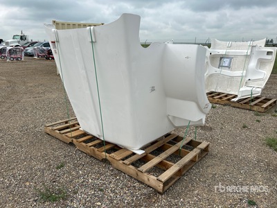 Kenworth T800 Truck Hood (Unused)