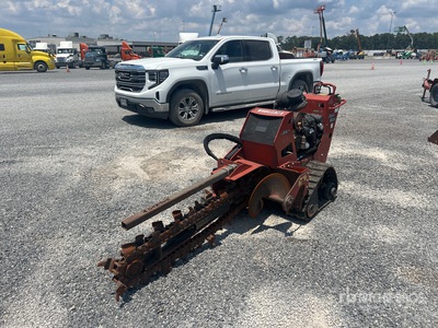 2019 Ditch Witch C24X Walk Behind Zanjadora