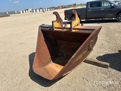 ArcTech 64 in Q/C V-Ditching Excavator Bucket - Fits WB250