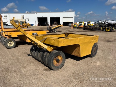 Wobbly Wheel Pull Behind Compactor