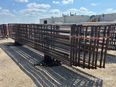 Quantity of (10) 24 ft x 5 ft 5 in Free Standing Livestock Panel