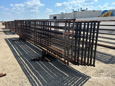 Quantity of (10) 24 ft x 5 ft 5 in Free Standing Livestock Panel