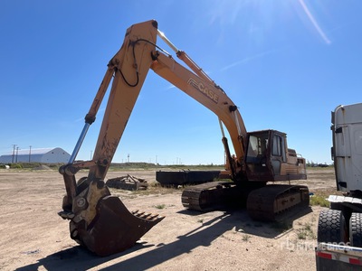Case 9040 Tracked Excavator