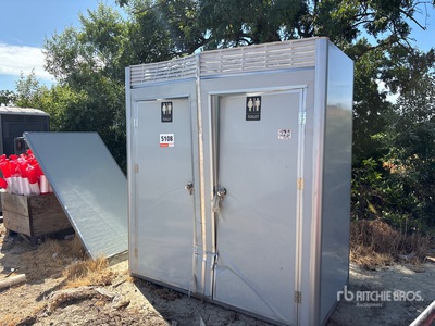 2023 JQ SHELTER JQ2212 6 ft x 3 ft 2 Person Tragbare Toilette