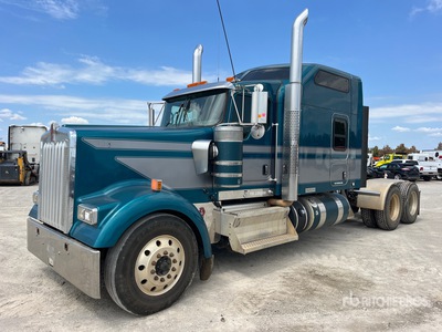 2018 Kenworth W900L 6x4 Tracteur routier couchette