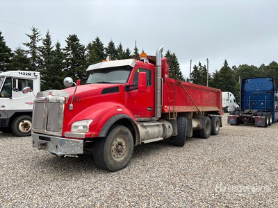 2018 Kenworth T880 8x4 Tri/A Dump Truck