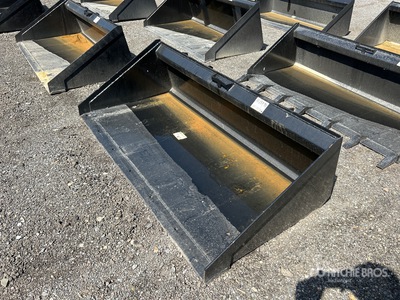 74 in Low Profile Godet pour Skid Steer