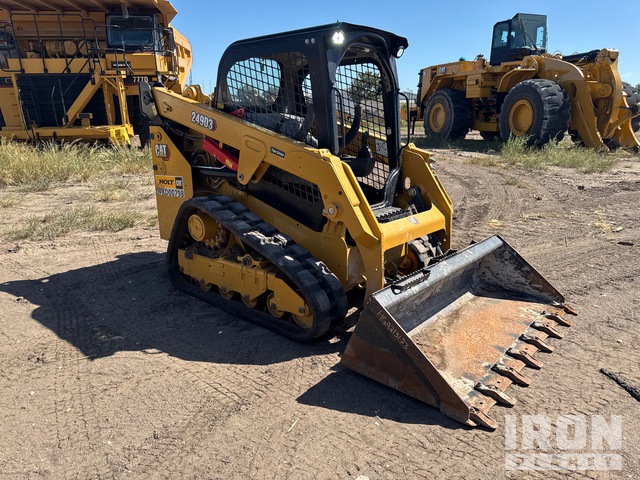 MINI CARGADOR SOBRE ORUGAS 2024 CATERPILLAR 249D3