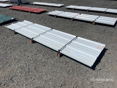Quantity of (54) 2025 Kit Containers 12 ft Metal Roofing Varios metales (Unused)
