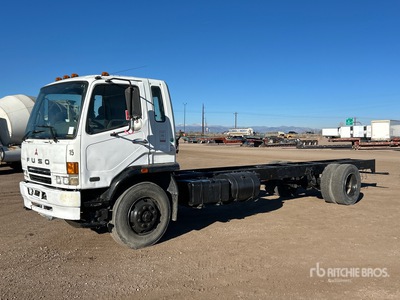 2007 Mitsubishi Fuso FM64F 4x2 Autocarro cabina e telaio