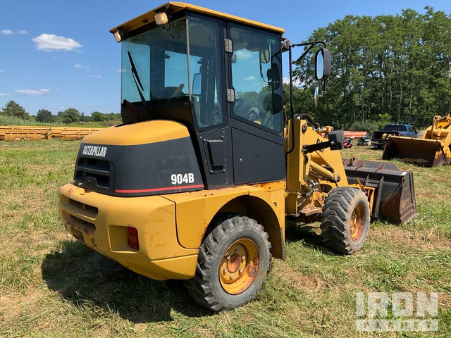 CARGADOR FRONTAL 2005 CATERPILLAR 904B