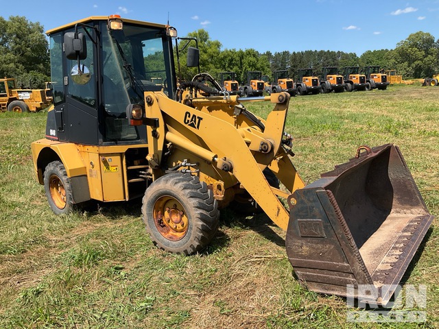 CARGADOR FRONTAL 2005 CATERPILLAR 904B
