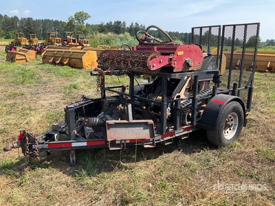 2008 Toro 427 Mini w/ 8' Utility Trailer Compact Track Loader (Inoperable)
