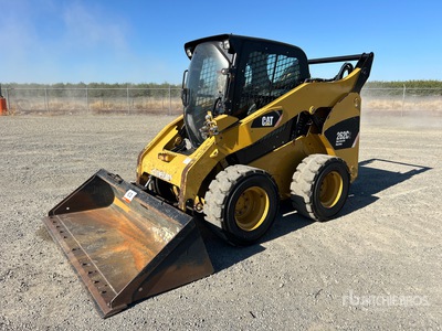 2013 Cat 262C2 Two-Speed High Flow XPS Skid Steer Loader
