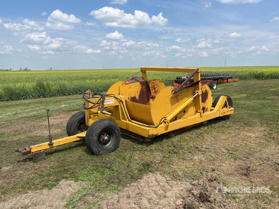 Doepker 4 Tire Hydraulic Pull Scraper