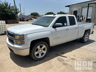 2015 Chevrolet Silverado 1500 4x4 Dual Cab Pickup