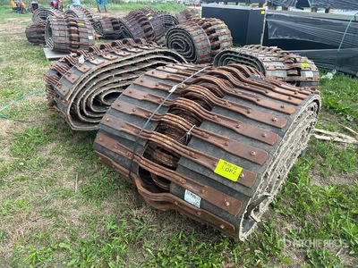 Quantity of (2) 45 inches Tracks