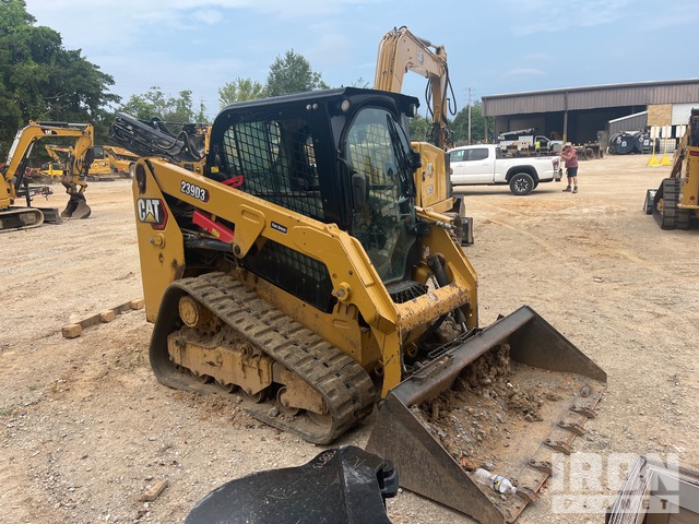 MINI CARGADOR SOBRE ORUGAS 2020 CATERPILLAR 239D3