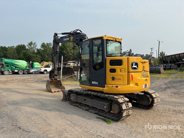 EXCAVADORA 2023 JOHN DEERE 85G