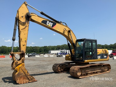 2012 Cat 320D L Pelle Hydraulique sur Chenilles