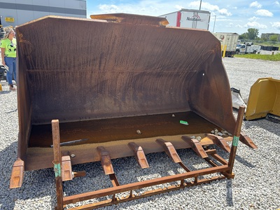2017 Reschke 966/972 Wiellader bakken