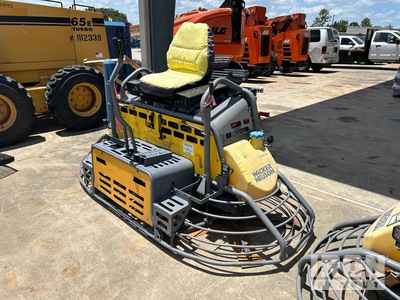 2016 Wacker Neuson CRT48-33 Ride-On Elektrische troffel