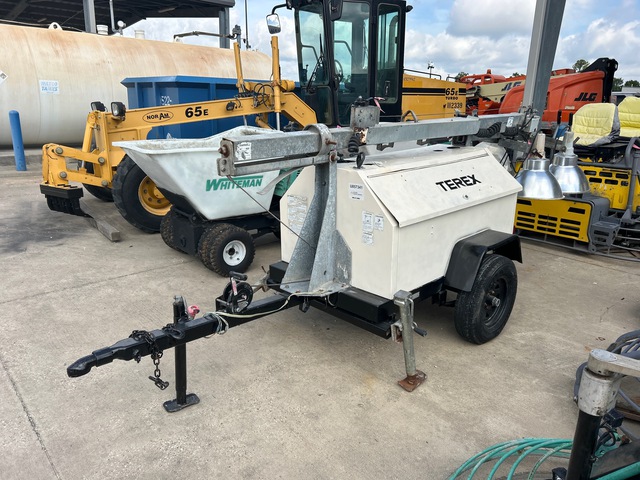 2007 Terex 04000AL2S4MH 6 kW Light Tower
