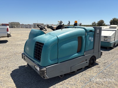 Tennant Ride-On Floor Scrubber (Inoperable)