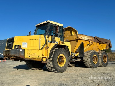 2004 Komatsu HM300-1 Knickgelenkter Muldenkipper
