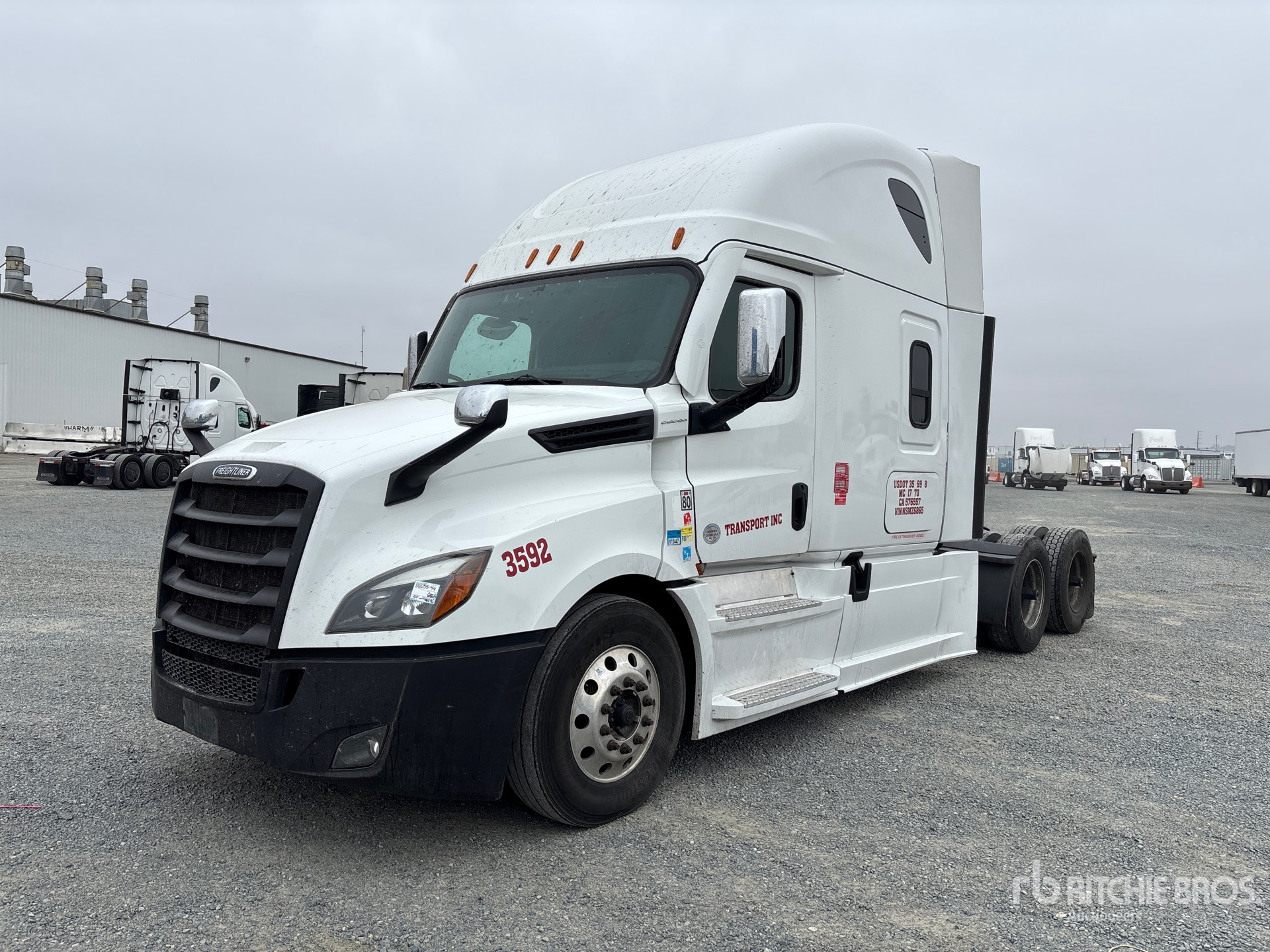 2022 Freightliner Cascadia 126 6x4 T/A Sleeper Truck Tractor