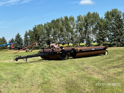 2011 Mandako LR518-42 45 ft Land Roller