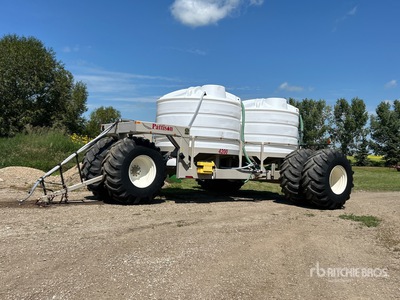 Pattison PLS4200 4200 gal Tow-Behind Liquid Fertilizer Cart