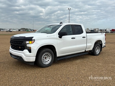2022 Chevrolet Silverado 1500 4x4 Extended Cab ピックアップ