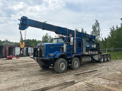 Weldco Hydralift HL30TC70 30 ton Straight Boom on 2007 Kenworth C500 10x6 Twin-Steer Sleeper Camion à flèche