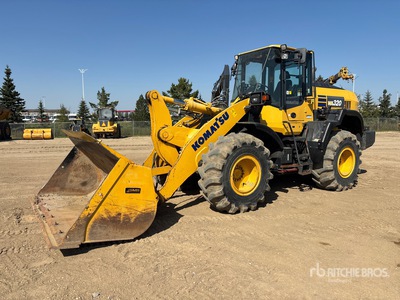 2018 Komatsu WA320-8 Pala Cargadora