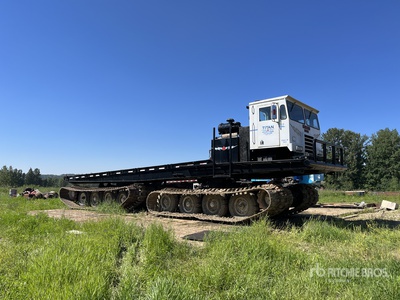 1978 Foremost Husky 8 Tracked Bed Truck