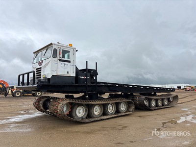 1978 Foremost Husky 8 Tracked Ciężarówka z platformą