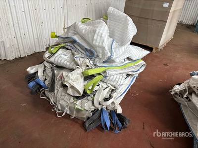 Quantity of (24) Nylon Potato Bags Varios, tienda, almacen, consumidor (Unused)