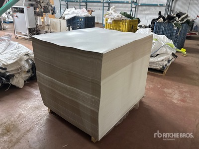 Quantity of Bottom and Tops for Pallets Divers  (Unused)