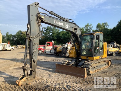 2023 John Deere 135 Kettenbagger