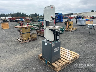 Wilton 5282030VS 14 in Tradesman Band Saw
