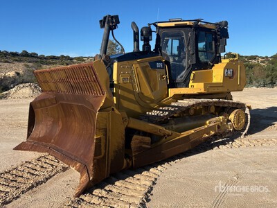 2012 Cat D7E جرافة مجنزرة